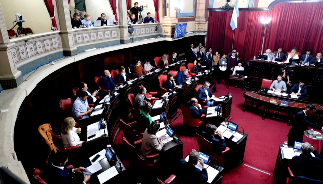 El Senado bonaerense encarará este miércoles su quinta sesión ordinaria del año, que tendrá como plato principal los 135 pliegos judiciales de Axel Kicillof.