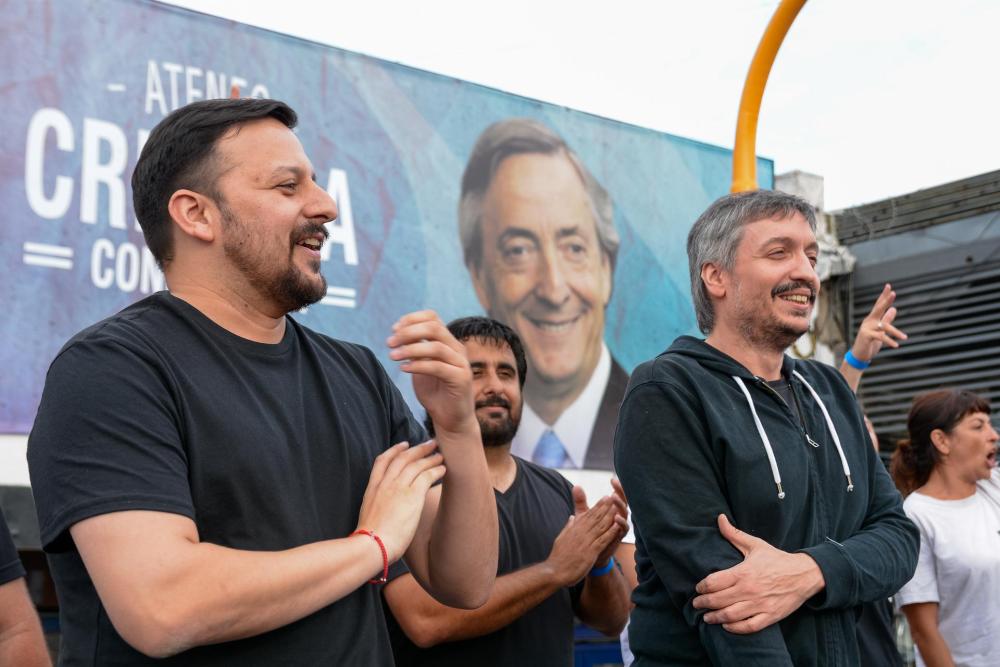 La referenta de La Cámpora, Mayra Mendoza, salió a respaldar a Cristina Kirchner en la pelea que sostiene con Mayans por redes sociales.