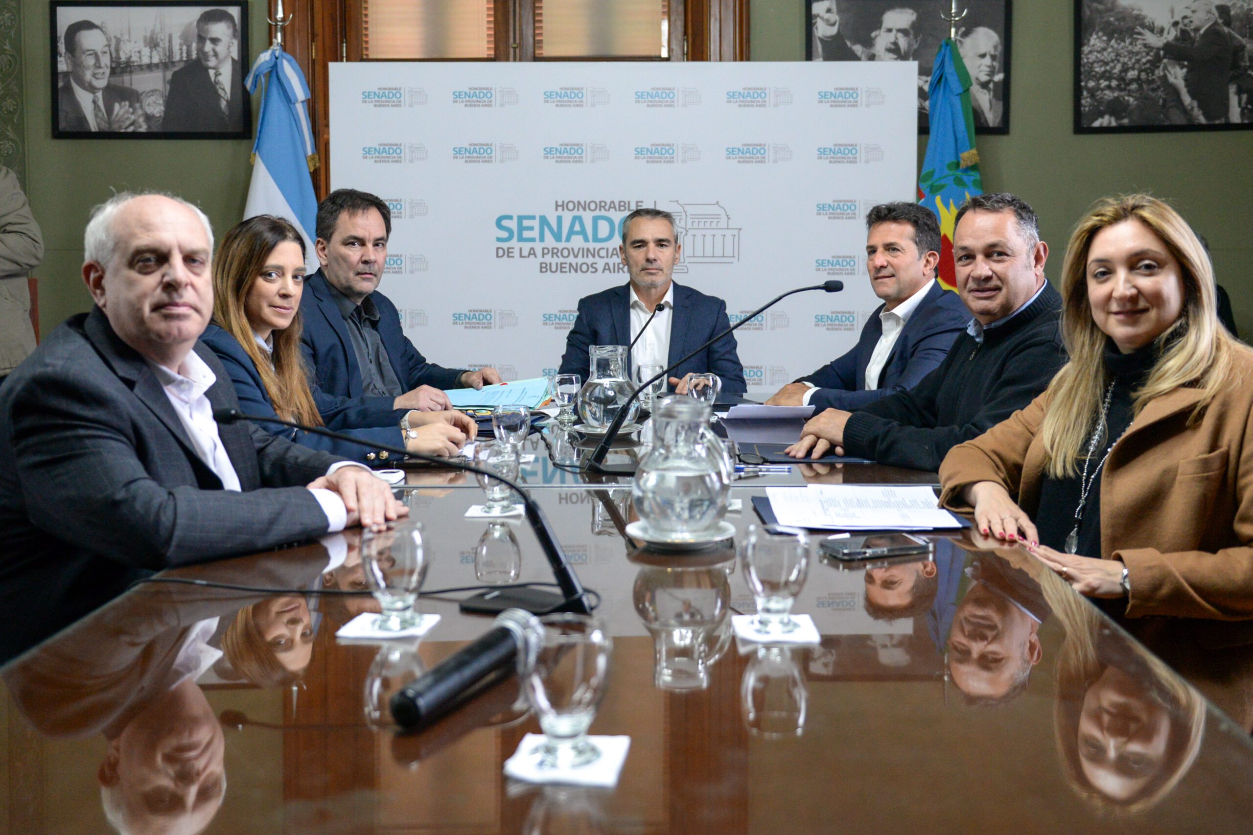 La comisión de Presupuesto aprobó el proyecto que establece la regularización de aportes del personal del Instituto de Lotería y Casinos.