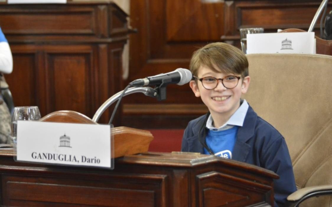 Ian Monche fue homenajeado por el Concejo Deliberante de La Plata por su mensaje sobre el autismo.