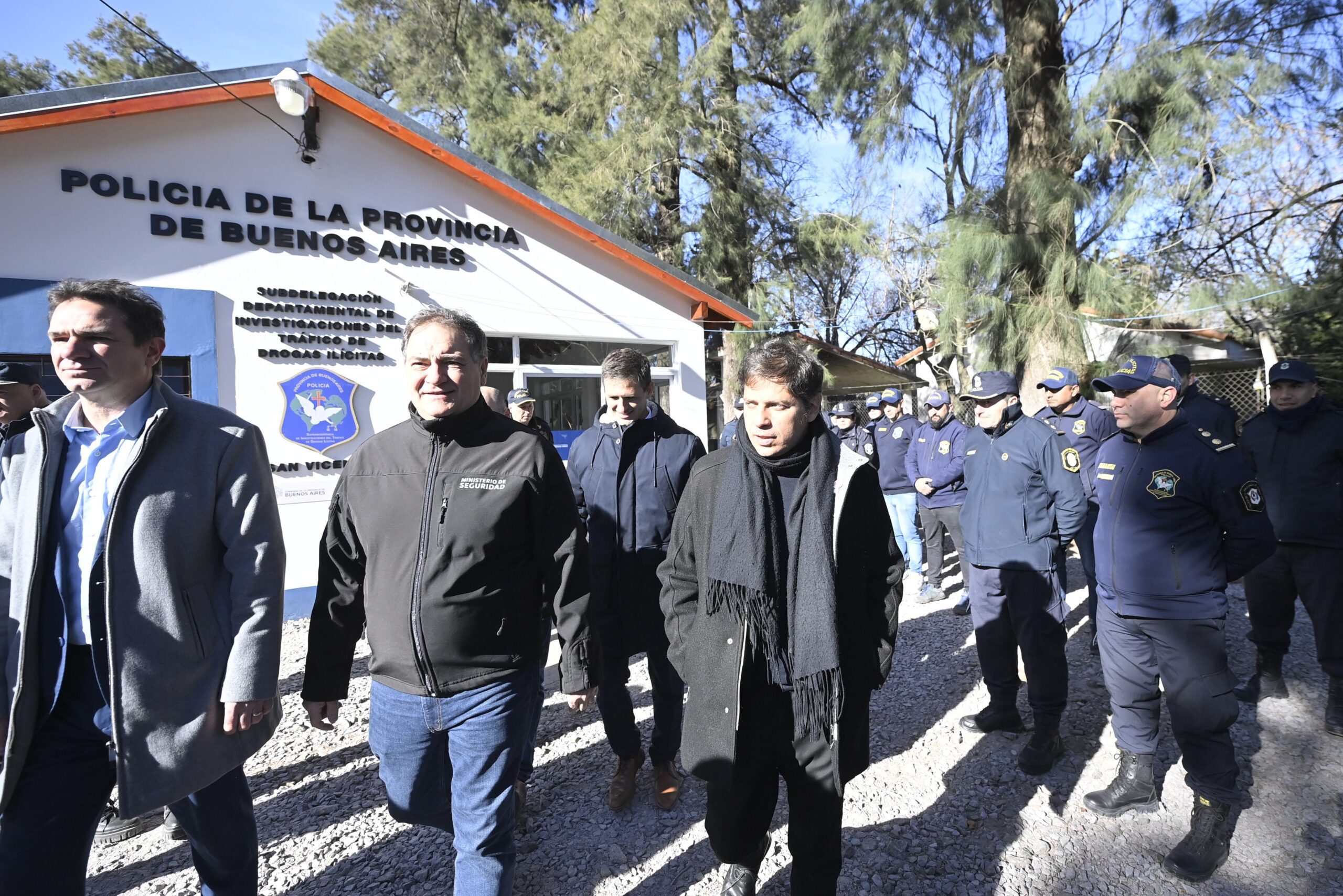 El ministro de Seguridad bonaerense, Javier Alonso arremetió contra su par de CABA, Waldo Wolff tras sus dichos por el asesinato de 11 policías.
