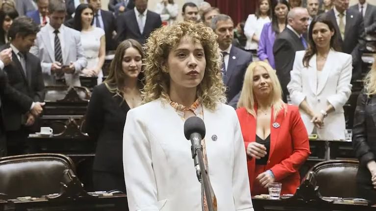 Karina Milei pidió la expulsión de Lourdes Arrieta, la diputada de La Libertad Avanza que se desligó de la visita a Astiz y le pidió explicaciones a Menem.