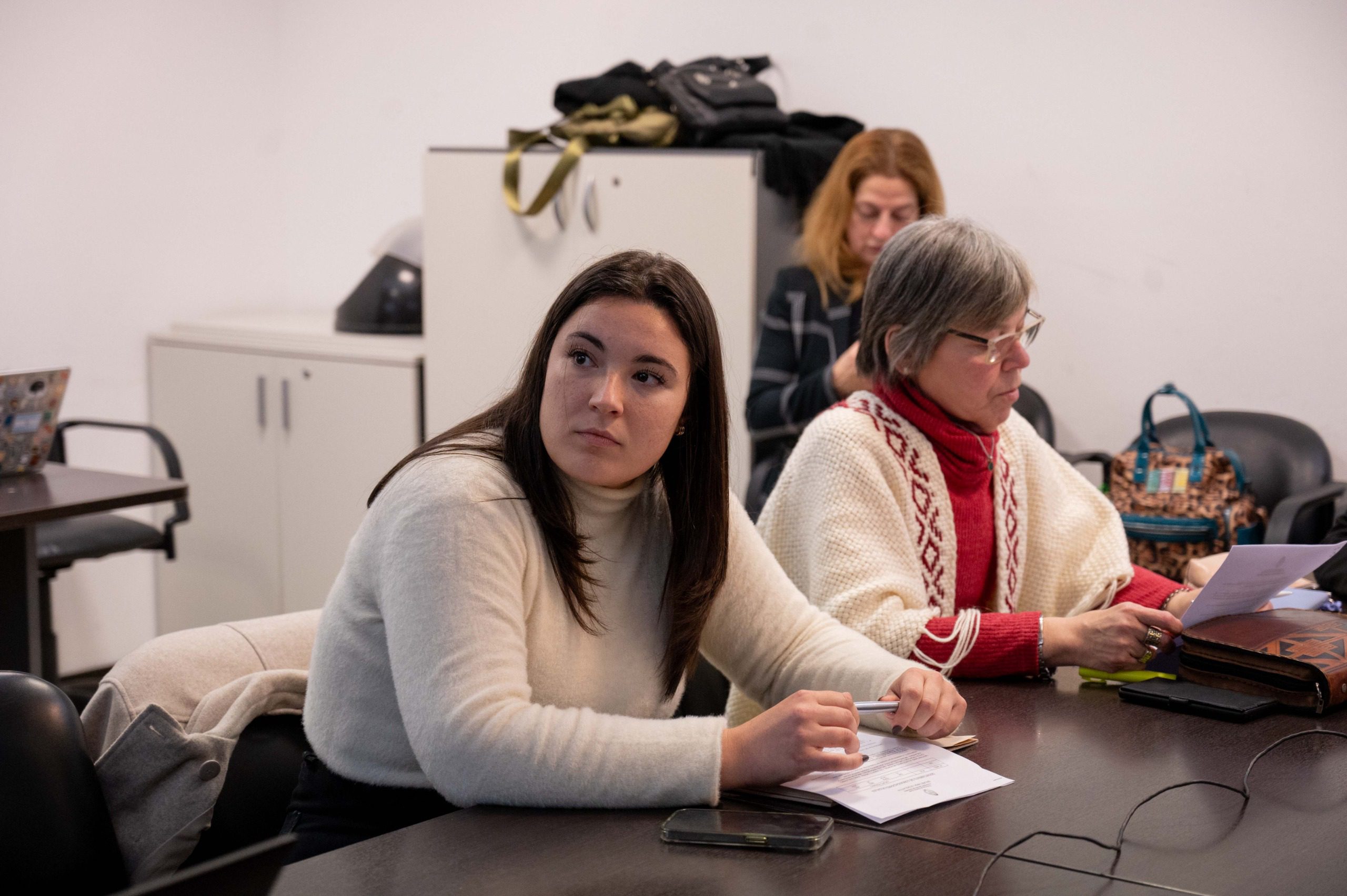 Los diputados del PRO Oriana Colugnatti y Martín Endere (participó de forma virtual) fueron los únicos legisladores que se opusieron al proyecto de Rubén Eslaiman.