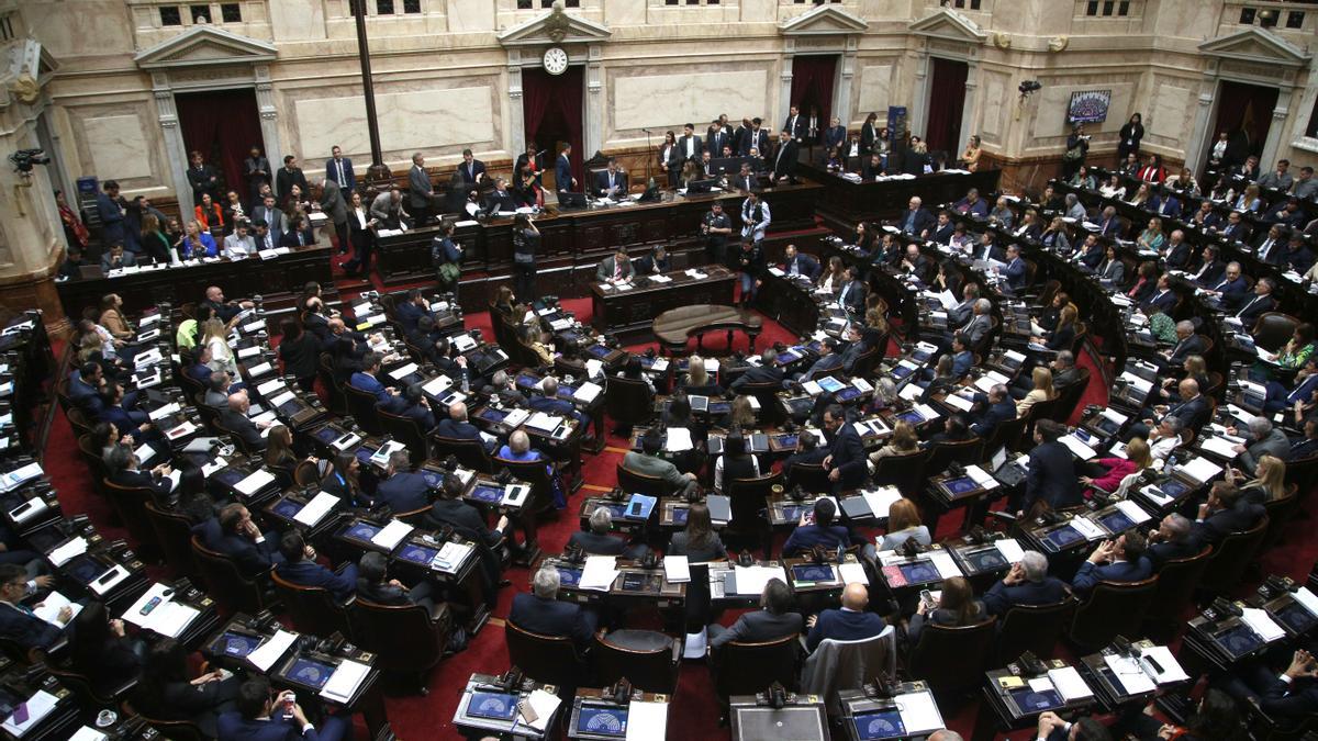 La Libertad Avanza esta semana deberá definir cómo avanza con el DNU que desginó más fondos para la Secretaría de Inteligencia.