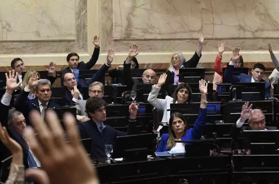 A horas de la votación de la Ley de Financiamiento Universitario, el Gobierno adelantó que se viene un nuevo veto presidencial.