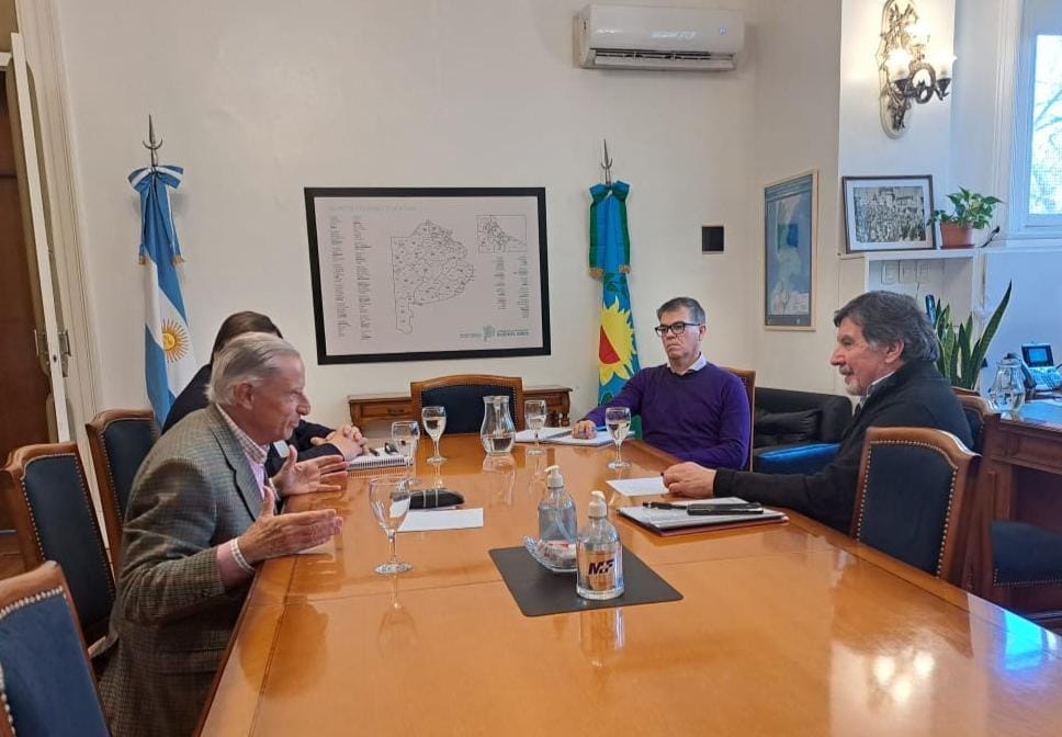 El intendente Juan de Jesús y el Director de Educación, Alberto Sileoni, definieron que La Costa será sede de la Feria Provincial de Educación, Artes, Ciencia y Tecnología.