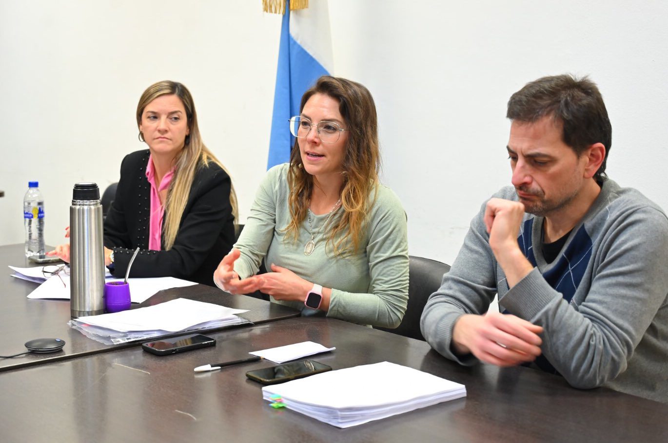 La diputada titular de la comisión de Federaciones, Maite Alvado, recibió a dirigentes del Colegio de Martilleros.