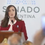 Villarruel diserta sobre educación, en la antesala del veto de Milei a la ley de financiamiento universitario Victoria Villarruel encabeza la jornada "Educación: desarrollo y libertad" junto a autoridades universitarias y escolares.