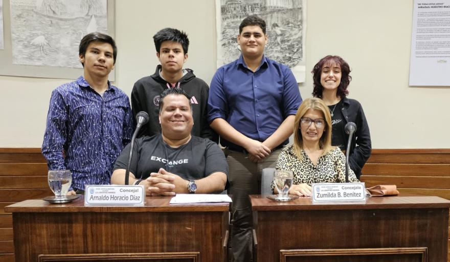 La concejala Zumilda Benítez se alejó del bloque de La Libertad Avanza Avellaneda por sus cruces con Arnaldo Díaz.