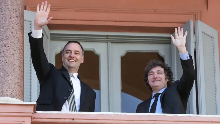 Adorni es uno de los funcionarios más cercanos al presidente Milei y forma parte de la "mesa chica" del Gobierno.