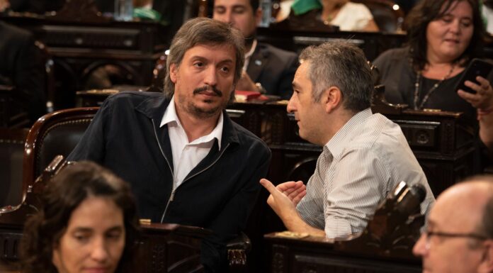 El titular de Desarrollo bonaerense, Andrés Larroque pidió a Máximo Kirchner y otros sectores del peronismo, “acompañar” y “colaborar” con Axel Kicillof.