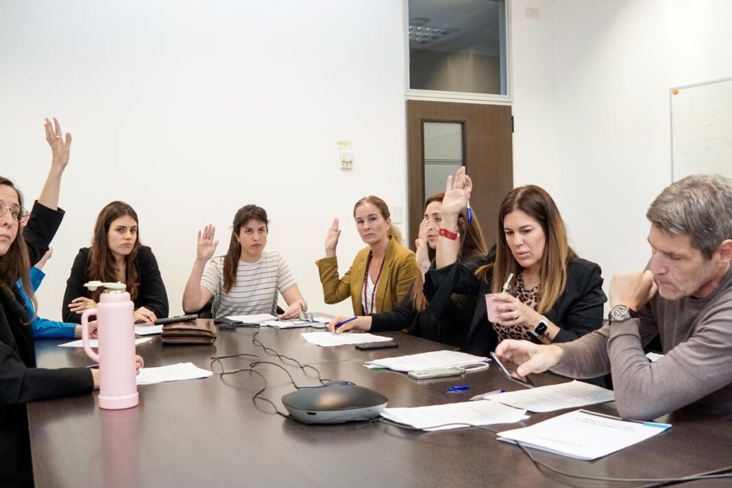 La comisión de Educación de la Cámara de Diputados bonaerense aprobó un proyecto de Luciana Padulo para incorporar la educación emocional dentro de la curricula de las escuelas. De qué se trata.