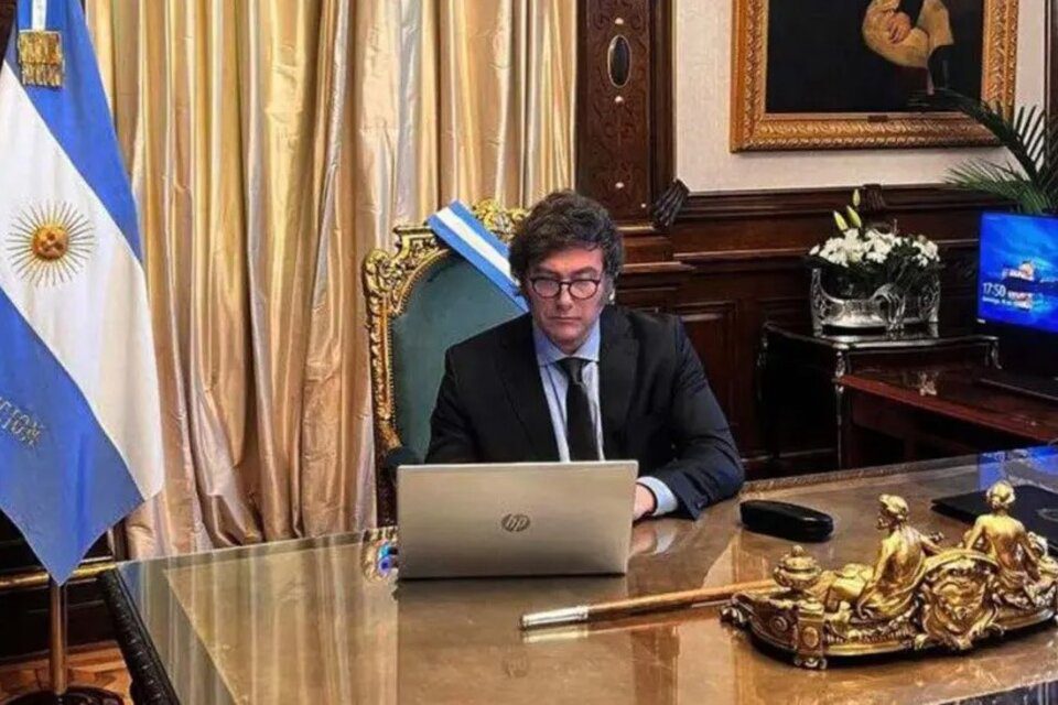 El presidente Javier Milei aseguró a través de sus redes sociales que el veto a la Ley de Financiamiento Universitario será "total".