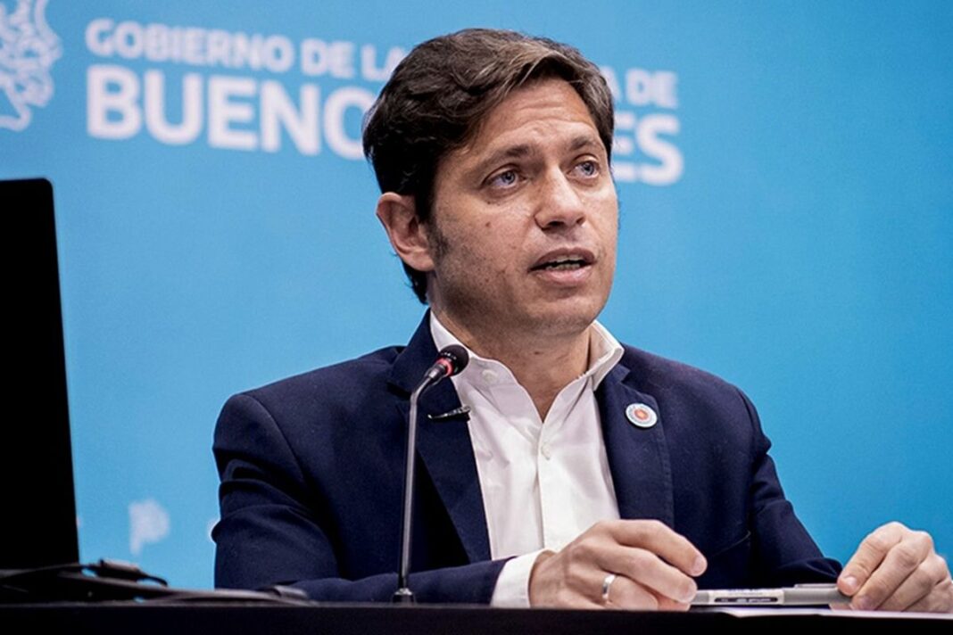 Axel Kicillof recibirá esta tarde al líder de Barrios de Pie y subsecretario de Economía Popular, Daniel Menéndez.