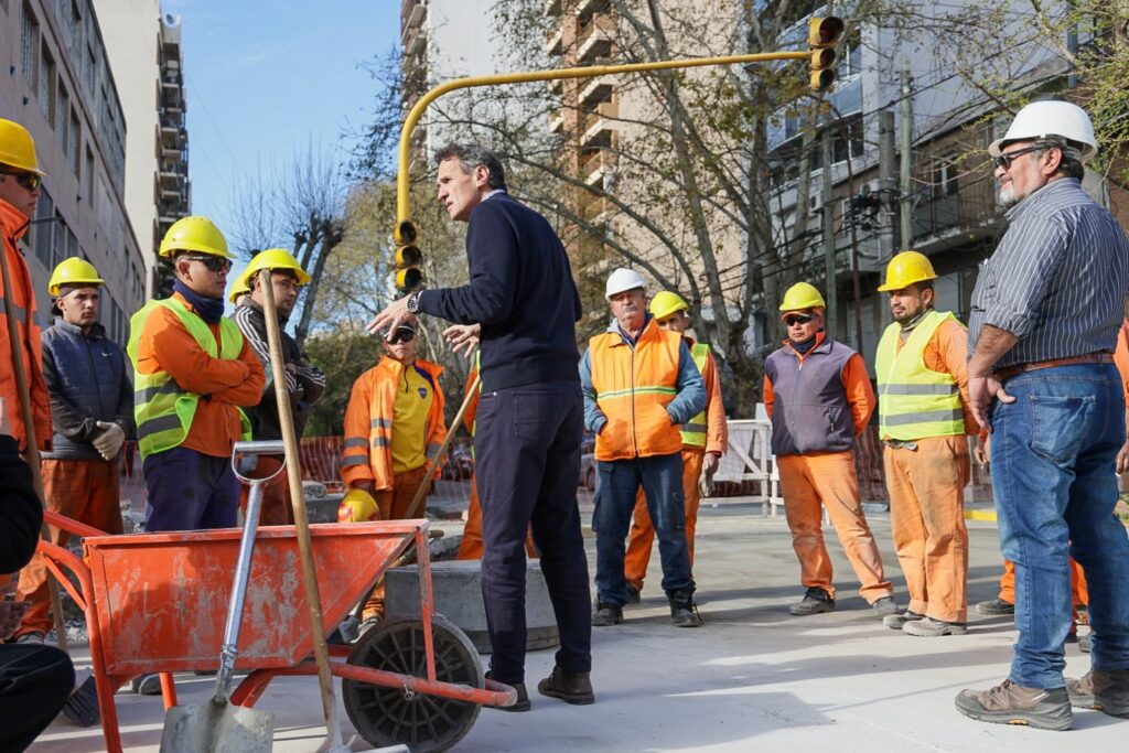 Katopodis anunció la reactivación de más de 350 obras abandonadas por Nación.