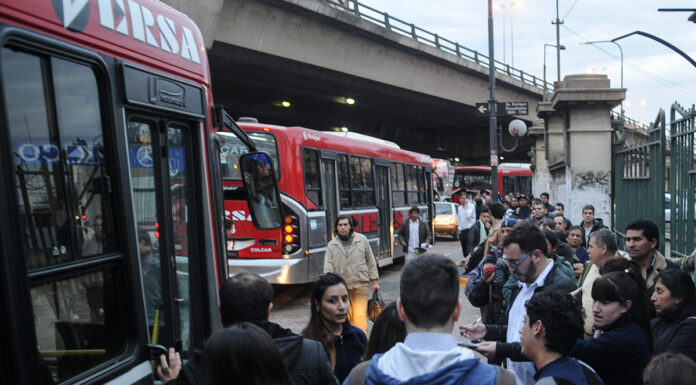 El Gobierno podría enfrentarse a un nuevo paro de colectivos en el AMBA por el costo del pasaje para los próximos meses.