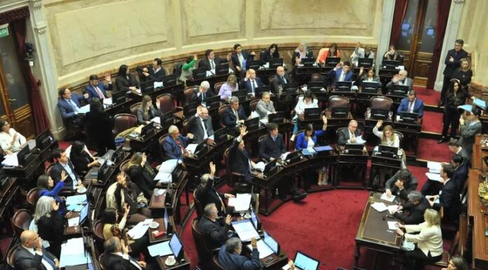 El Senado sesiona para sancionar la ampliación del registro de datos genéticos que tiene media sanción en la Cámara baja del Congreso.