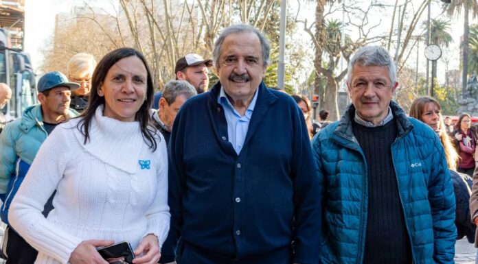 El ex diputado nacional, Ricardo Alfonsín, disertará en un curso de política, como invitado especial del intendente de La Plata, Julio Alak.