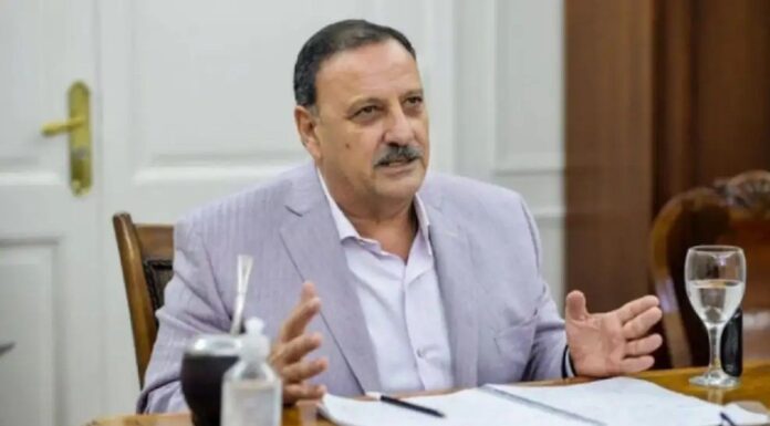 Los apoderados de la nómina de Ricardo Quintela denunciaron que el sector de su rival Cristina Kirchner obstaculiza la presentación de su lista en las elecciones del PJ nacional.