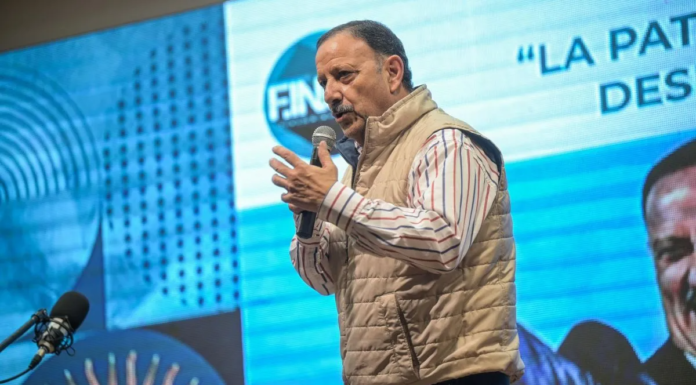 Ricardo Quintela ratificó su intención de participar de las elecciones del PJ y se refirió al rol de Cristina Kirchner adentro del partido.