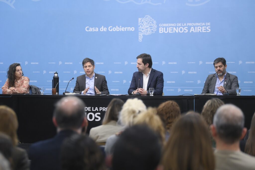 El director de Cultura y Educación, Alberto Sileoni, anunció que continúa con la reestructuración del sistema educativo en la provincia de Buenos Aires.