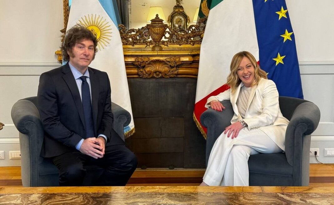 Con la mira puesta en la llegada de Giorgia Meloni a la Argentina, Milei se reúne con el canciller de Italia para ultimar detalles.