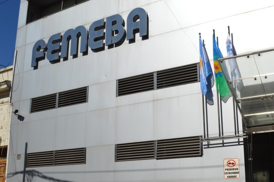 La Mesa Ejecutiva de FEMEBA cuestionó a las autoridades del IOMA por dar de baja convenios para desviar fondos.