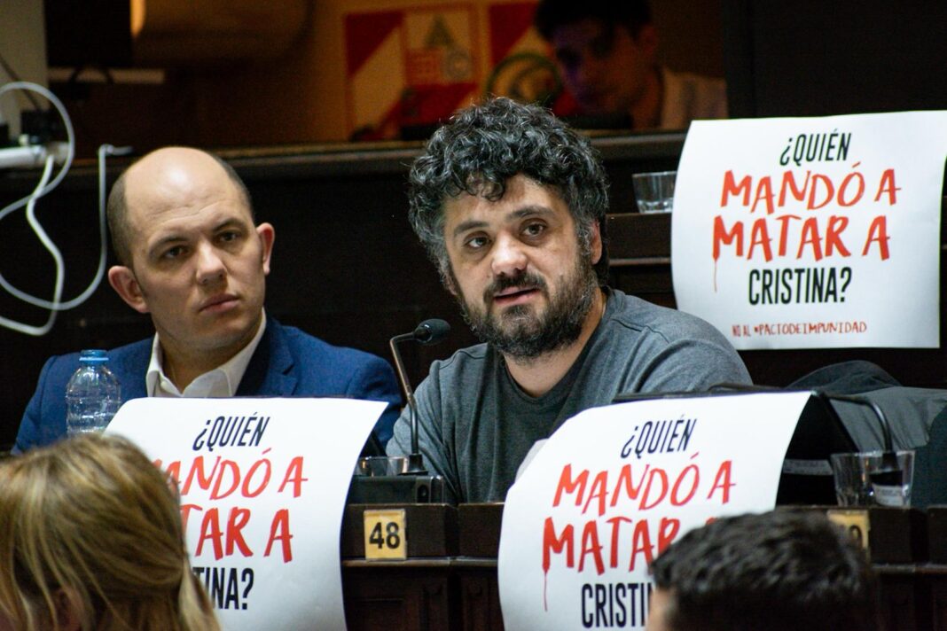 El proyecto del diputado de La Cámpora, Facundo Tignanelli, para prohibir los cortes de electricidad a clubes, y escuelas avanzó en comisiones.