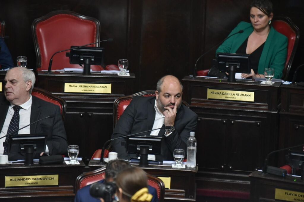 La comisión de Asuntos Constitucionales y Justicia de la Cámara de Diputados despachó un proyecto del senador Agustín Maspoli que busca frenar las muertes por intoxicación de carbono.