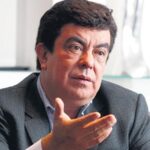 Espinoza cruzó a Bullrich por no aportar pruebas en su contra: “Busca ocultar la represión” El intendente Fernando Espinoza, cruzó a Patricia Bullrich, por no aportar pruebas, luego de que tildará de responsables a intendentes kirchneristas por los incidentes en Congreso.