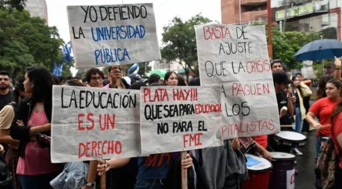 Universidades de todo el país encabezan un nuevo paro nacional contra las políticas de desfinanciamiento del gobierno de Javier Milei. Repasa todos los detalles.