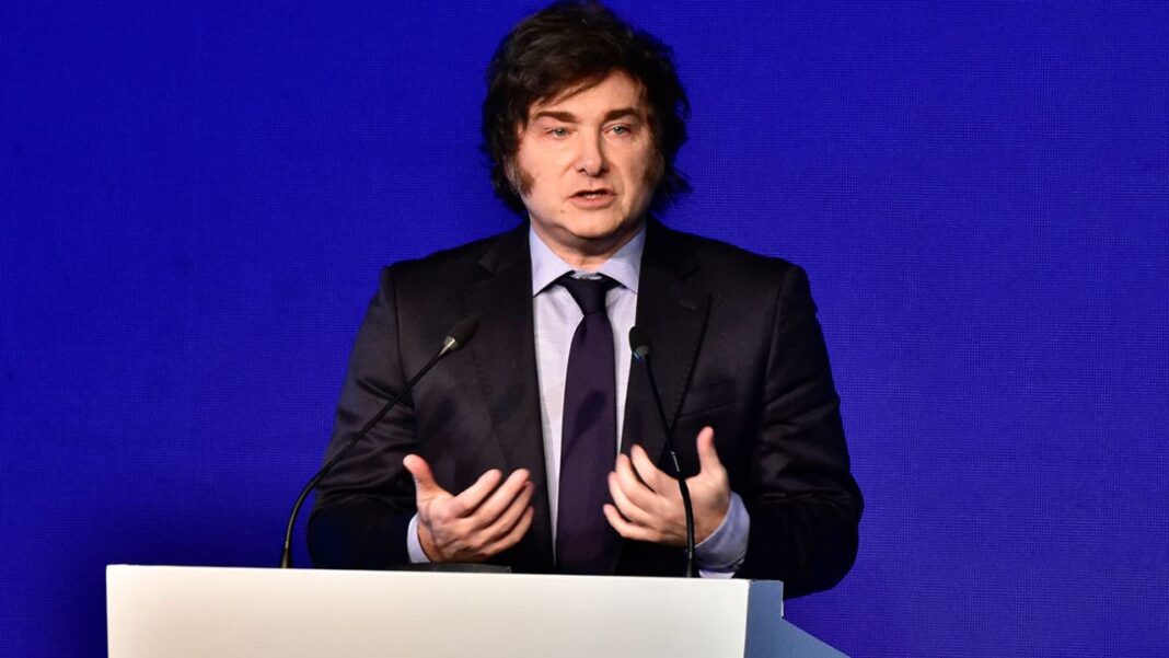 Javier Milei disertó Coloquio de IDEA, reforzó su cercanía con el sector privado y aprovechó para referirse a la polémica universitaria.