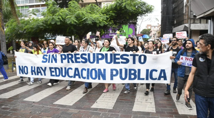 Los gremios docentes y no docentes comenzaron el nuevo paro de 48 horas y advierten una escalada sin precedentes del conflicto universitario.