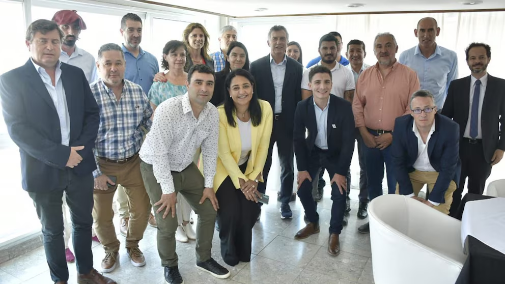 En Córdoba, el ex presidente Mauricio Macri se reunió con intendentes y dirigentes del PRO. 