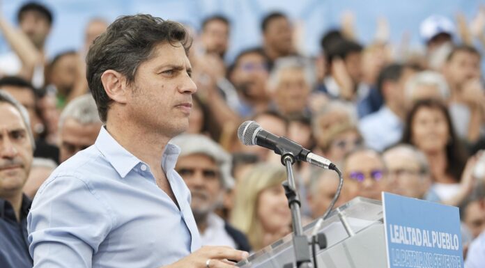 Axel Kicillof volvió a cruzar a Javier Milei y recurrió a los números para desmentir los dichos del jefe de Estado.