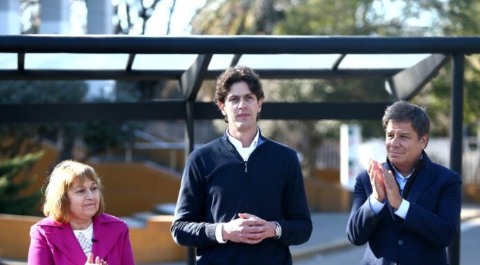 Doce diputados de la UCR que responden a Facundo Manes y Martin Lousteau rompieron el bloque en la Cámara baja.