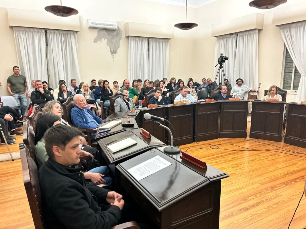 Los concejales de la UCR inauguraron su propio bloque dentro del HCD de Puan, luego de romper con el exintendente, Facundo Castelli.