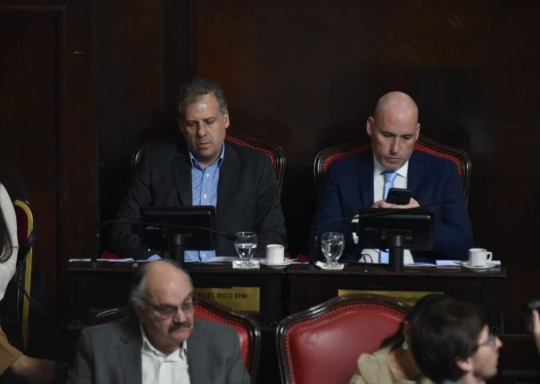 Senadores bonaerenses del PRO presentaron un proyecto para limitar la creación de Secretarías en los Gobiernos municipales.