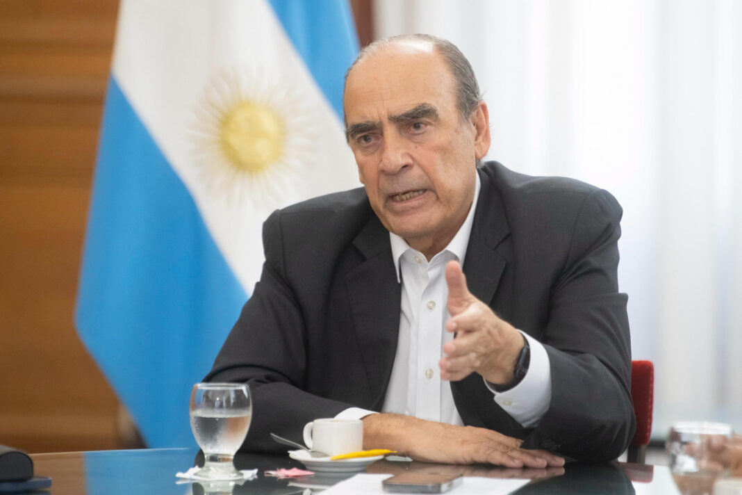 Francos le bajó el tono al debate por el Presupuesto 2025 y volvió a arremeter contra la UBA