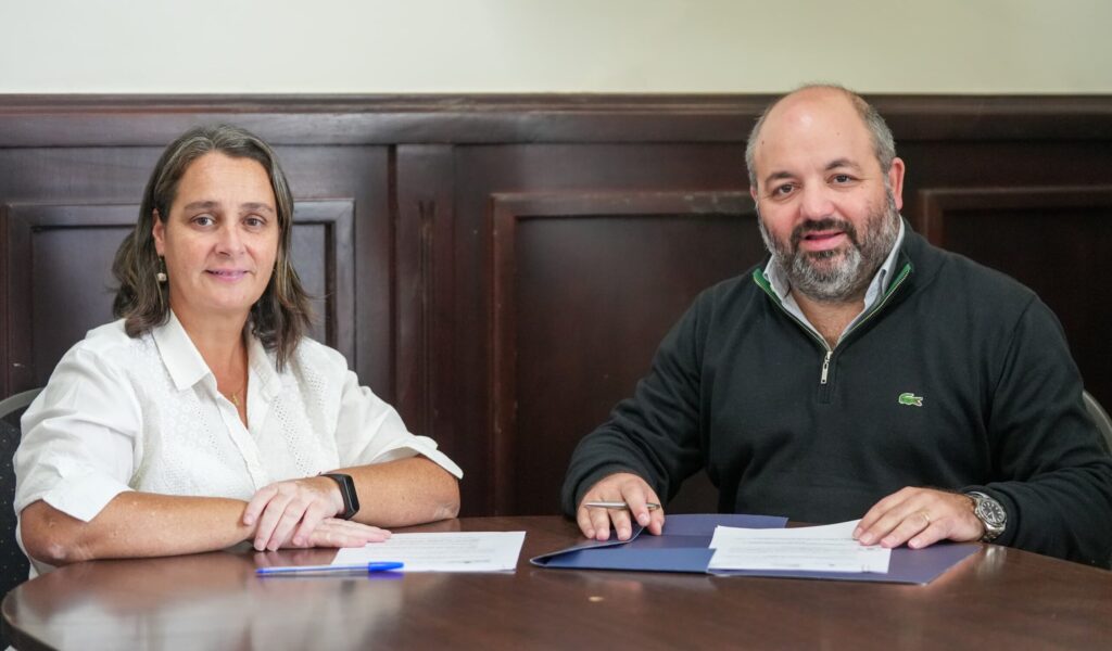 Los senadores del bloque UCR + Cambio Federal, Agustín Maspoli y Lorena Mandagarán, realizarán una jornada en pos de combatir la ludopatía infantil.