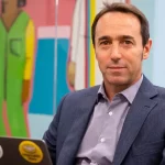 Galperín denunció a Espinoza tras la clausura de una distribuidora de Mercado Libre El intendente de La Matanza, Fernando Espinoza, fue denunciado por Galperín tras la clausura de la ampliación de una distribuidora de Mercado Libre.