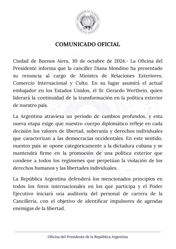 El comunicado del Gobierno que oficializó el despido de Mondino.