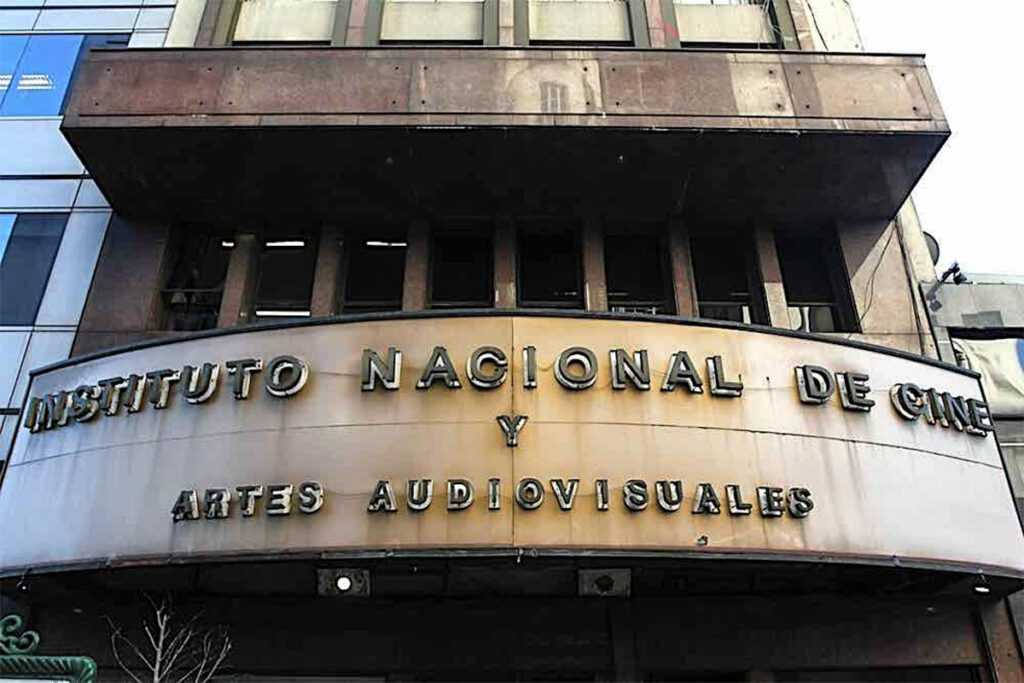 Milei cambió las reglas del juego y el cine argentino deberá acreditar al menos 10.000 espectadores para obtener subsidios.