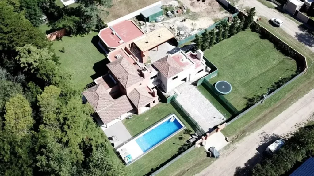 La compra irregular de una casa en Nordelta desató una investigación judicial contra Sbarra por lavado de dinero.