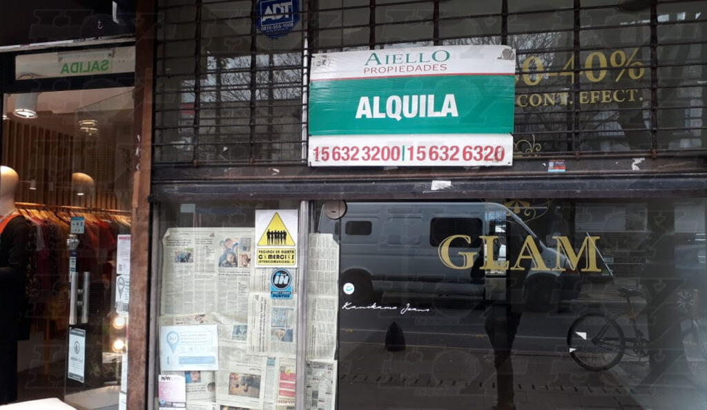 La Cámara de Comercio Industria y Servicios  de la ciudad de La Plata presentó un análisis que refleja la baja del consumo durante el segundo semestre de 2024.
