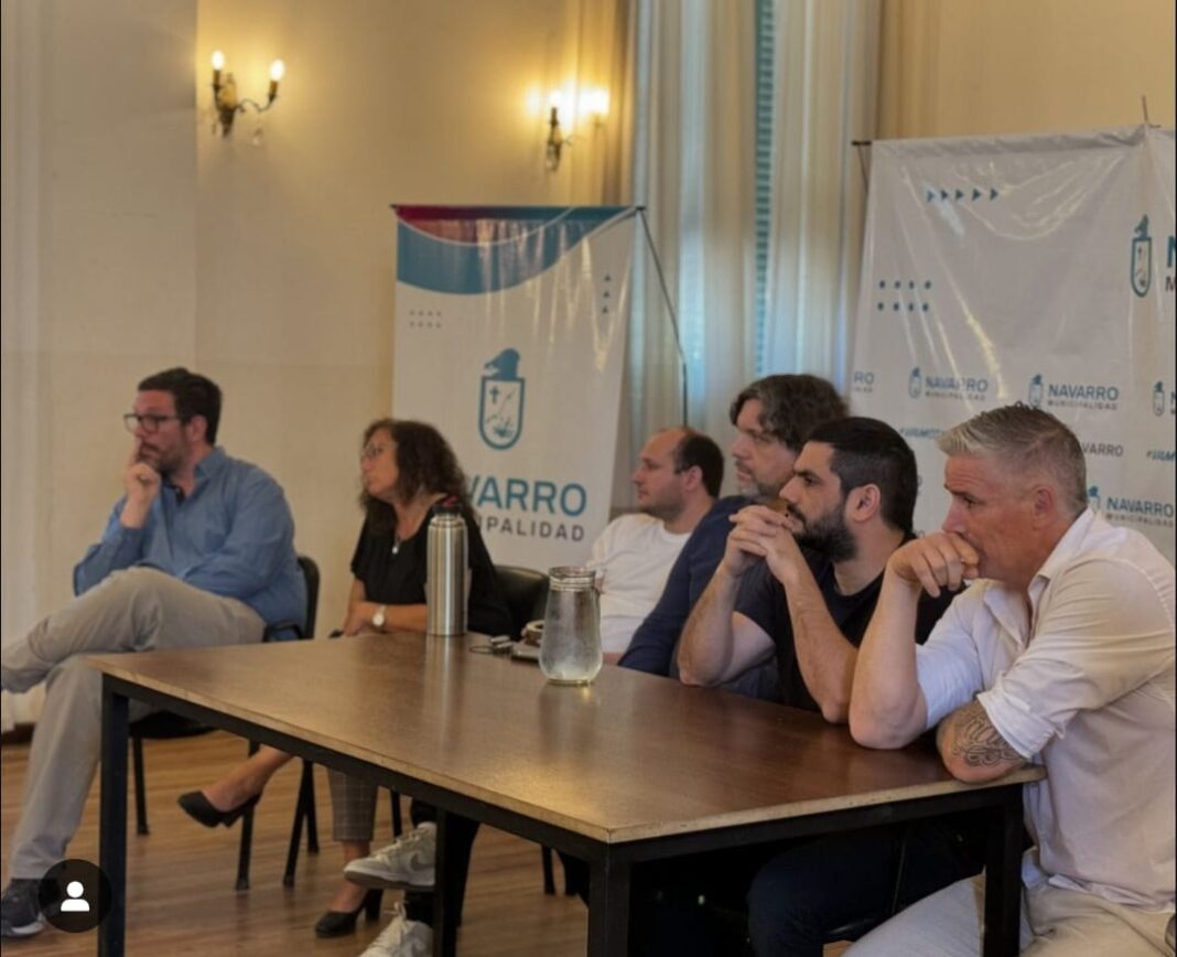 El edil de Navarro, Mateo Natalini, presentó un pedido de información pública ante el intendente Diz para que muestre al Concejo Deliberante el convenio firmado con el IOMA.