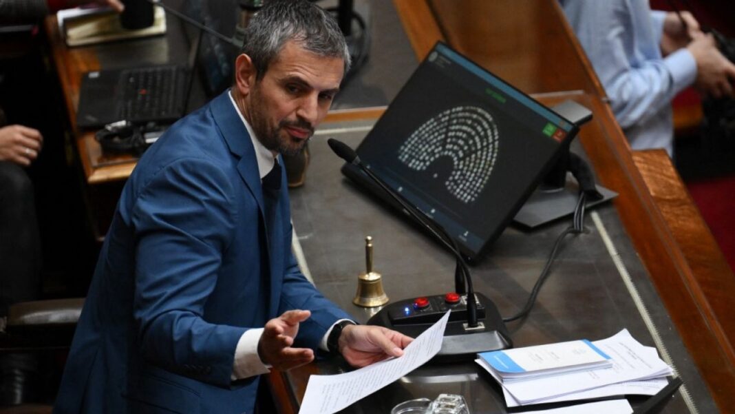 Las autoridades de la Cámara de Diputados dieron lugar al pedido de la oposición y convocaron para el martes a debatir la reforma a Ley de DNU.