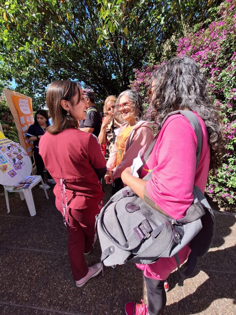 El proyecto que promueve el Colegio de Nutricionistas bonaerense fue presentado por directivos y estudiantes de la Universidad de La Matanza.