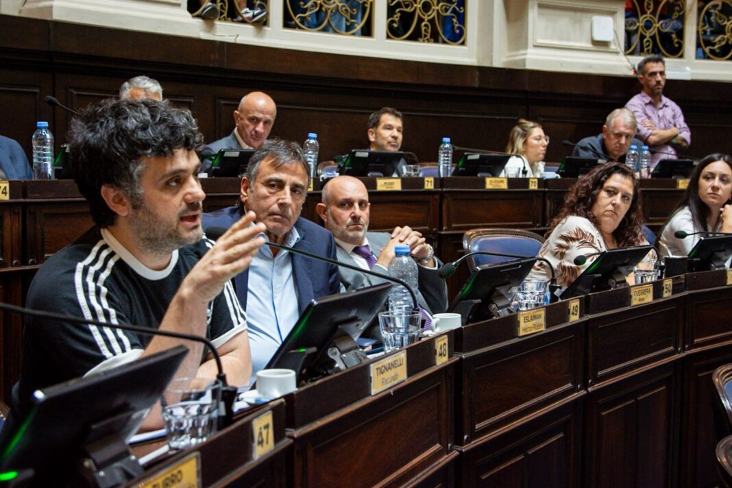 Luego del fallo de Casación por la Causa Vialidad, legisladores bonaerenses de Unión por la Patria ratificaron su respaldo a Cristina Kirchner.