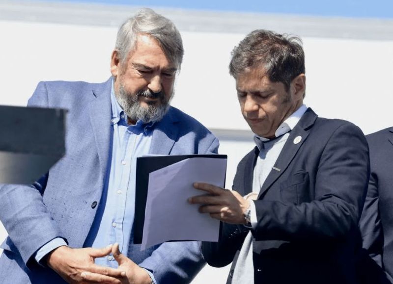 Kicillof y D´Onofrio impulsan el régimen transitorio de subsidios al transporte del interior bonaerense para paliar la falta de fondos nacionales.